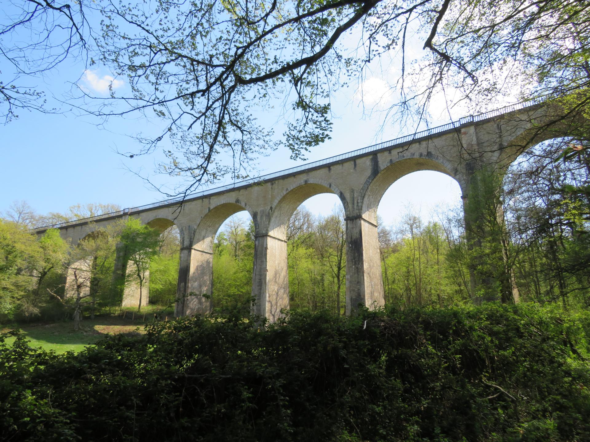 Viaduc de Crainseny de Culles-les-Roches