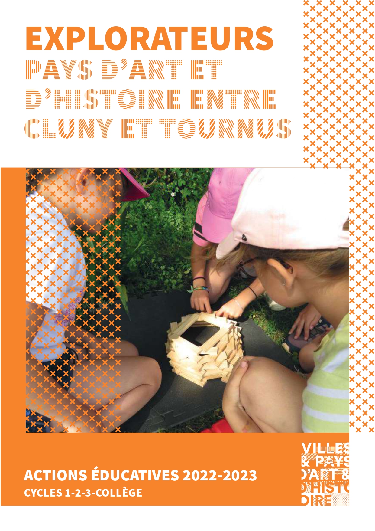 Couverture Explorateurs 2022-2023